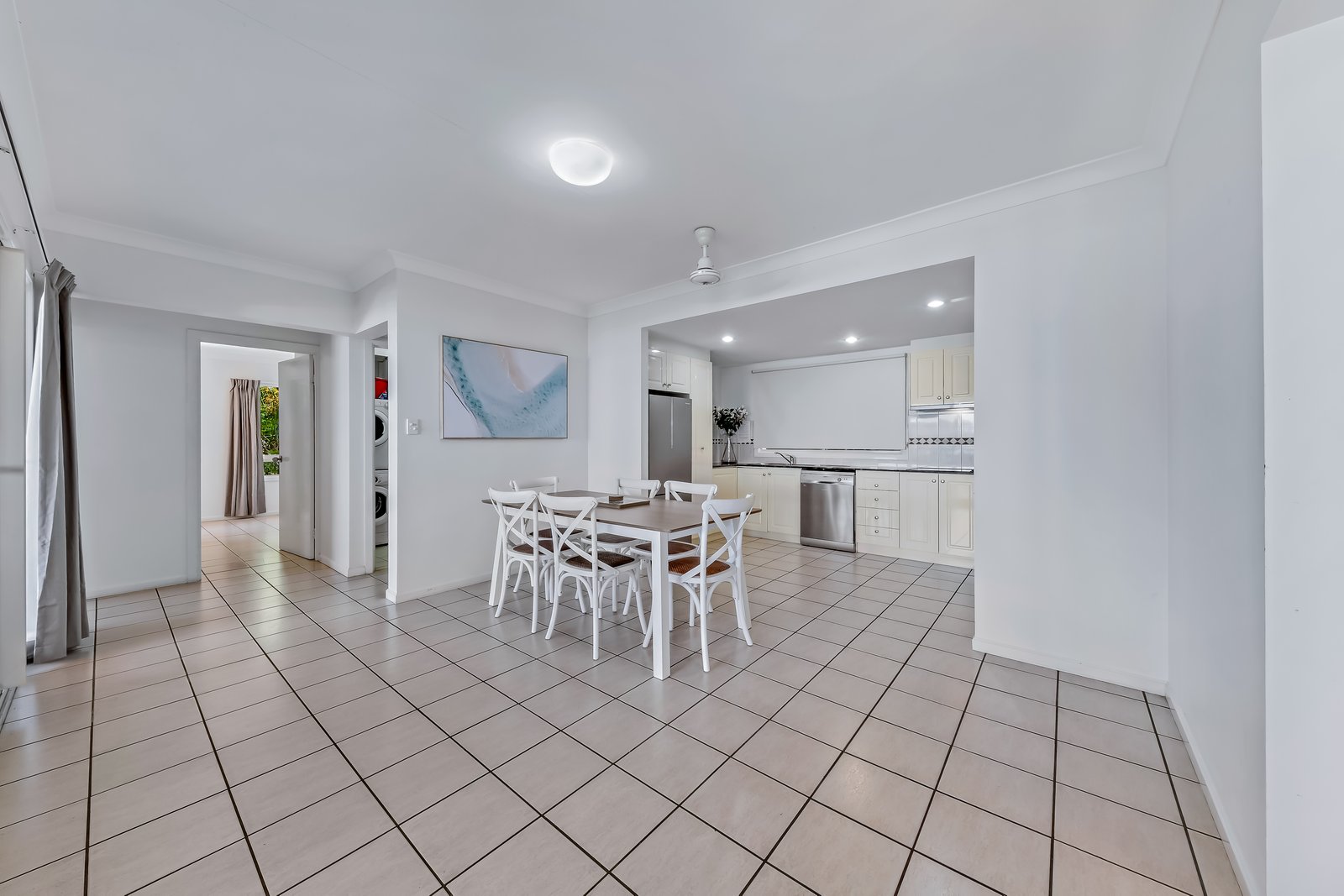 11/18 Golden Orchid Drive AIRLIE BEACH 16