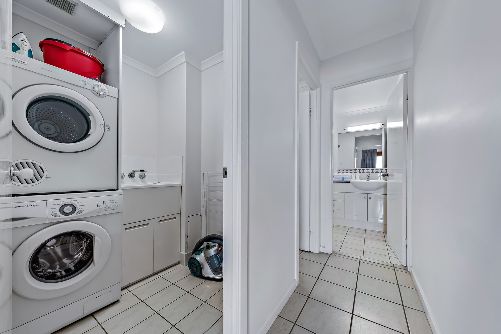 11/18 Golden Orchid Drive AIRLIE BEACH 20