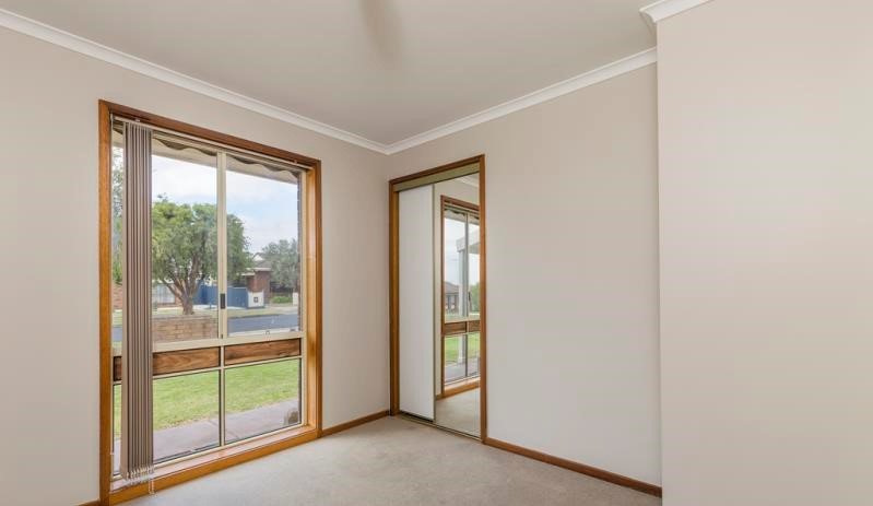 Gallery: 1/118 Moruya Drive