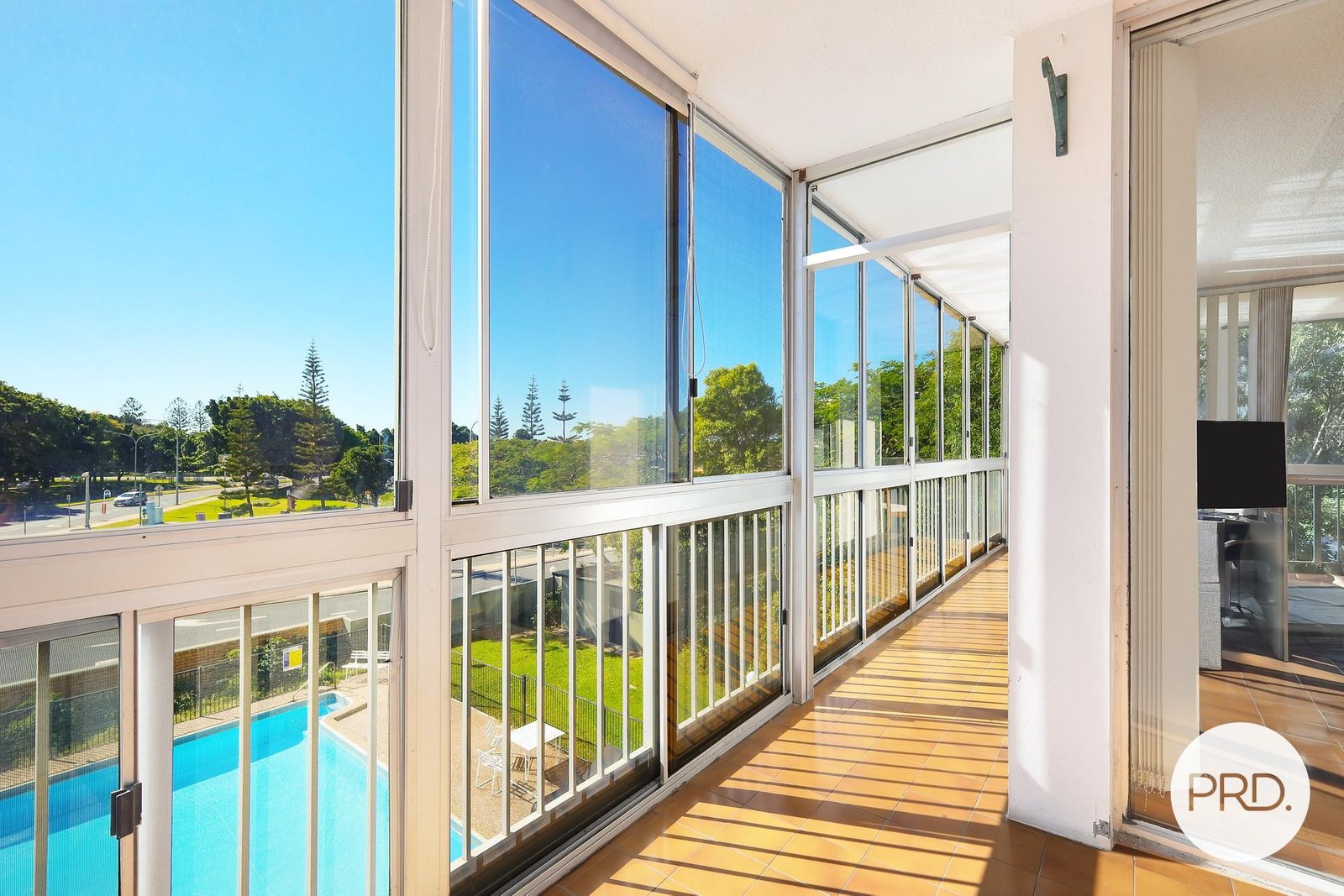 11/18 Queen Street SOUTHPORT 7