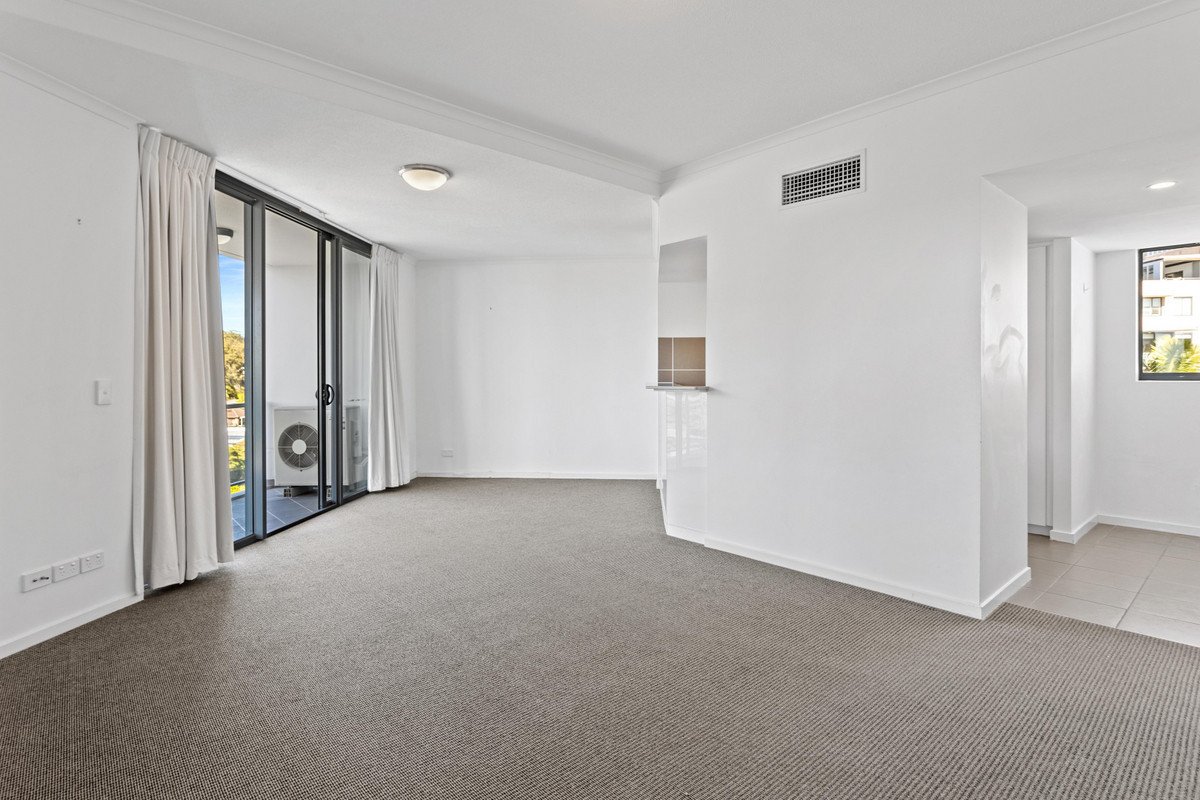1118/1 Ocean Street BURLEIGH HEADS 5