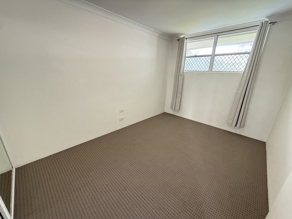 11/182 The Esplanade Burleigh Heads 7