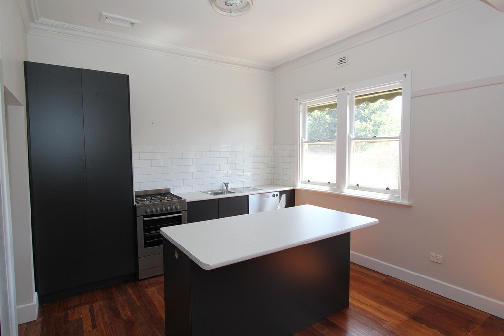 1119 Gregory Street LAKE WENDOUREE 2