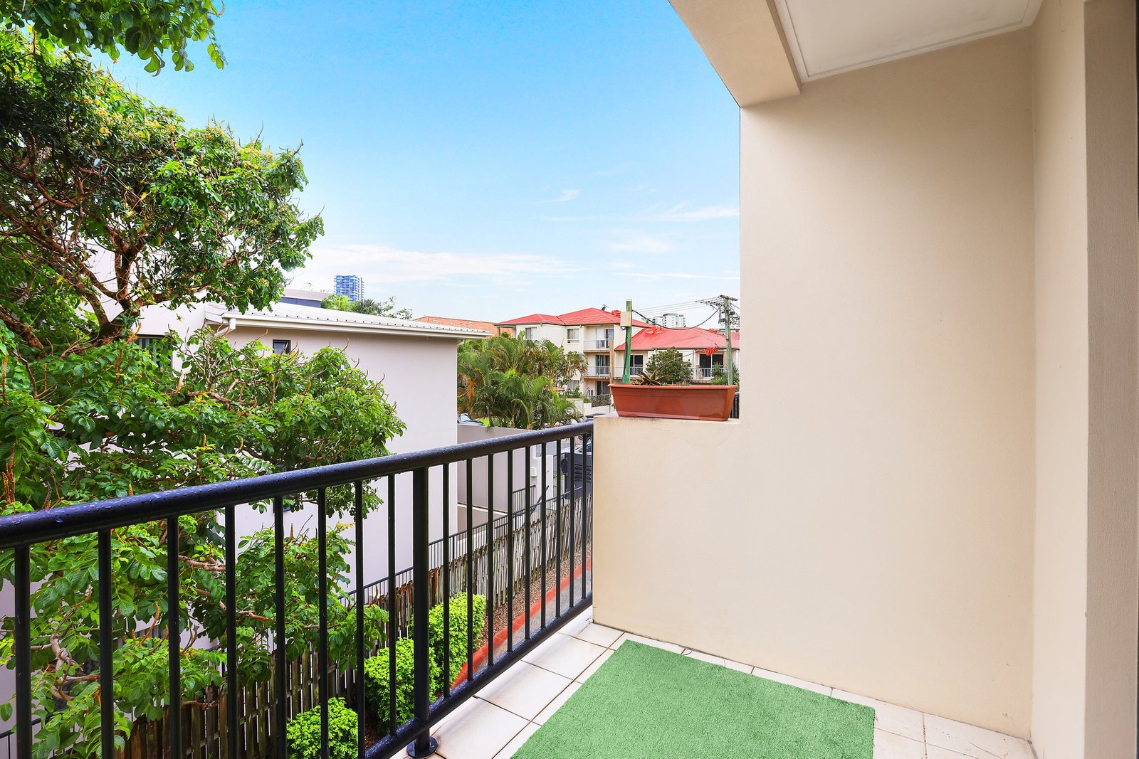 11/19 Lloyd Street SOUTHPORT 7