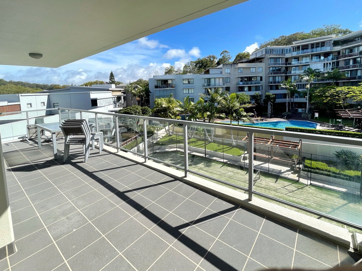 1119/1 Ocean Street BURLEIGH HEADS 3
