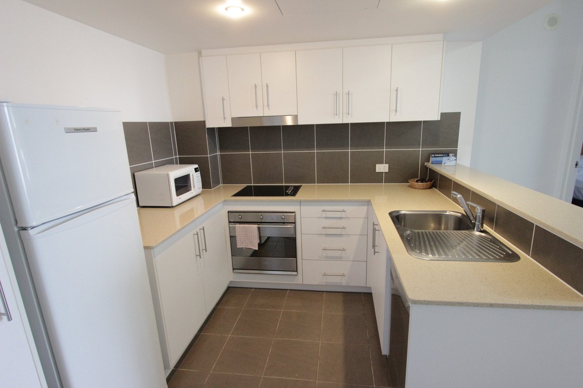 1119/1 Ocean Street BURLEIGH HEADS 4