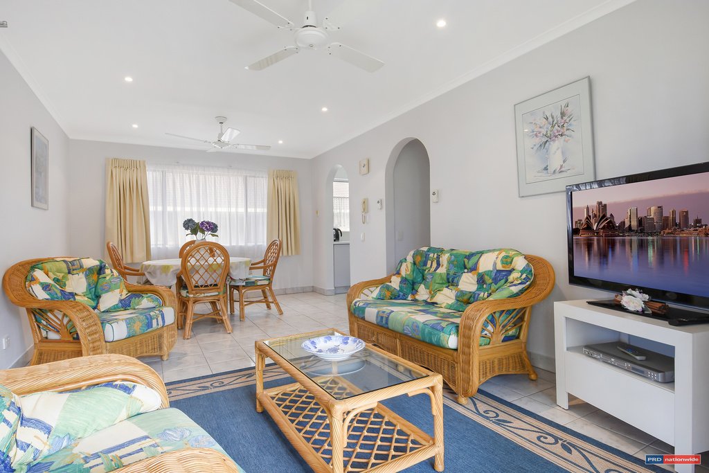 11/1925 Gold Coast Highway BURLEIGH HEADS 2