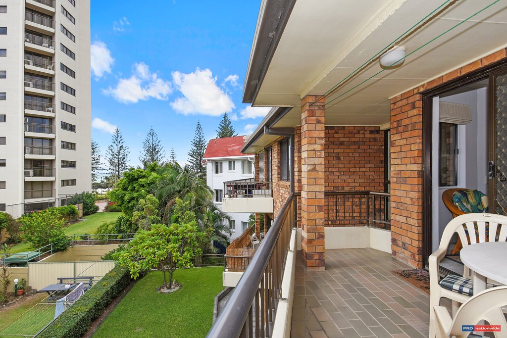 11/1925 Gold Coast Highway BURLEIGH HEADS 8