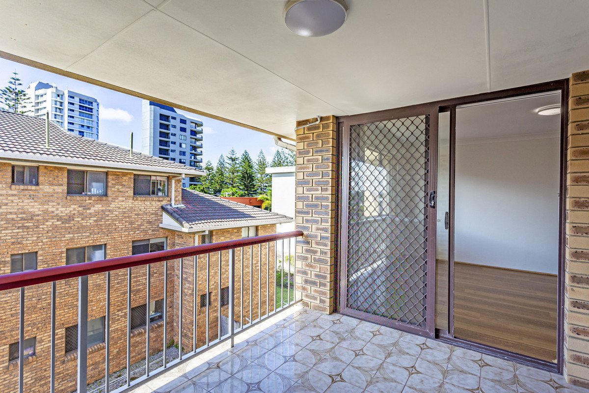 11/1931 Gold Coast Highway Burleigh Heads 3