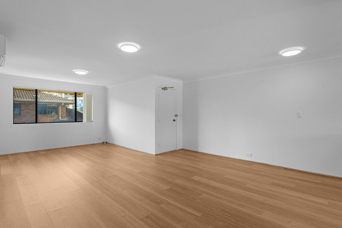 11/1931 Gold Coast Highway Burleigh Heads 7