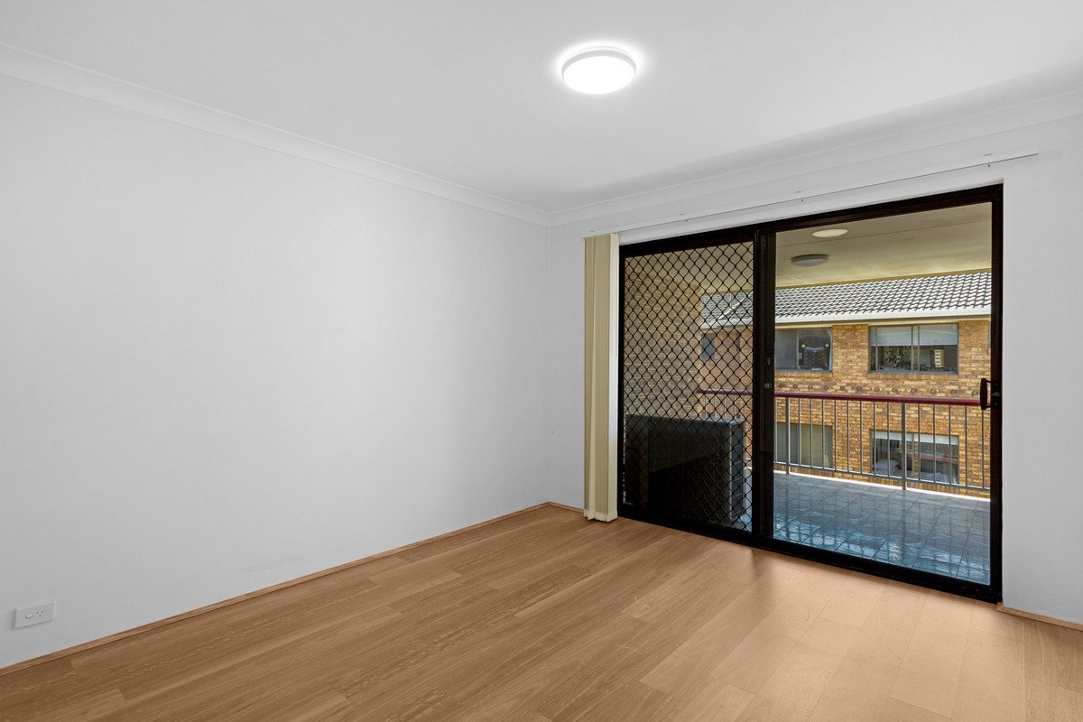 11/1931 Gold Coast Highway Burleigh Heads 9