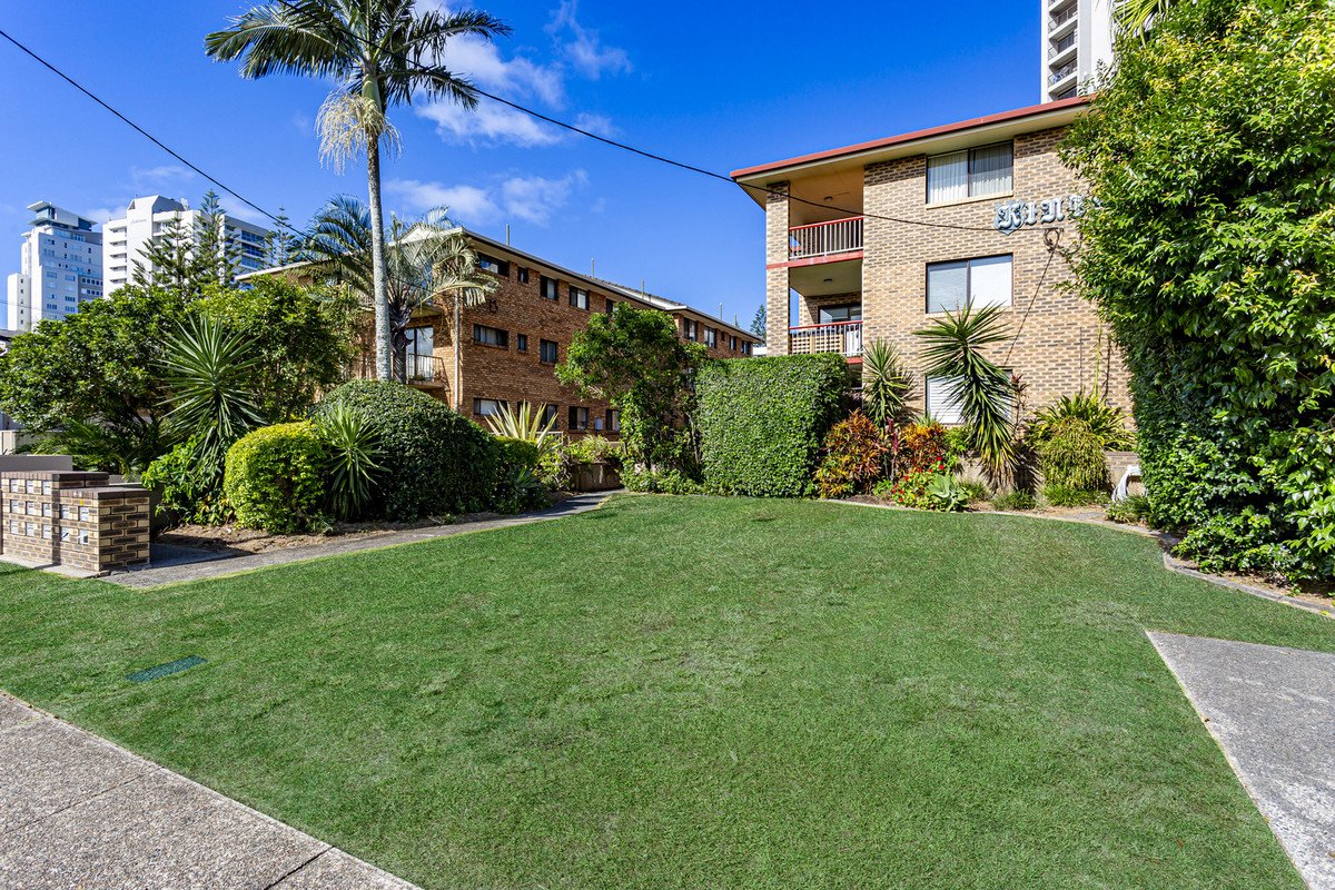 11/1931 Gold Coast Highway Burleigh Heads 13