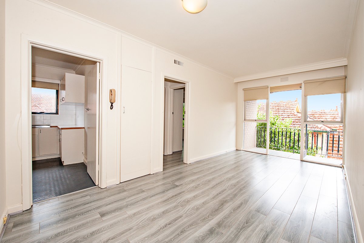 Gallery: 11/1A Irving Avenue