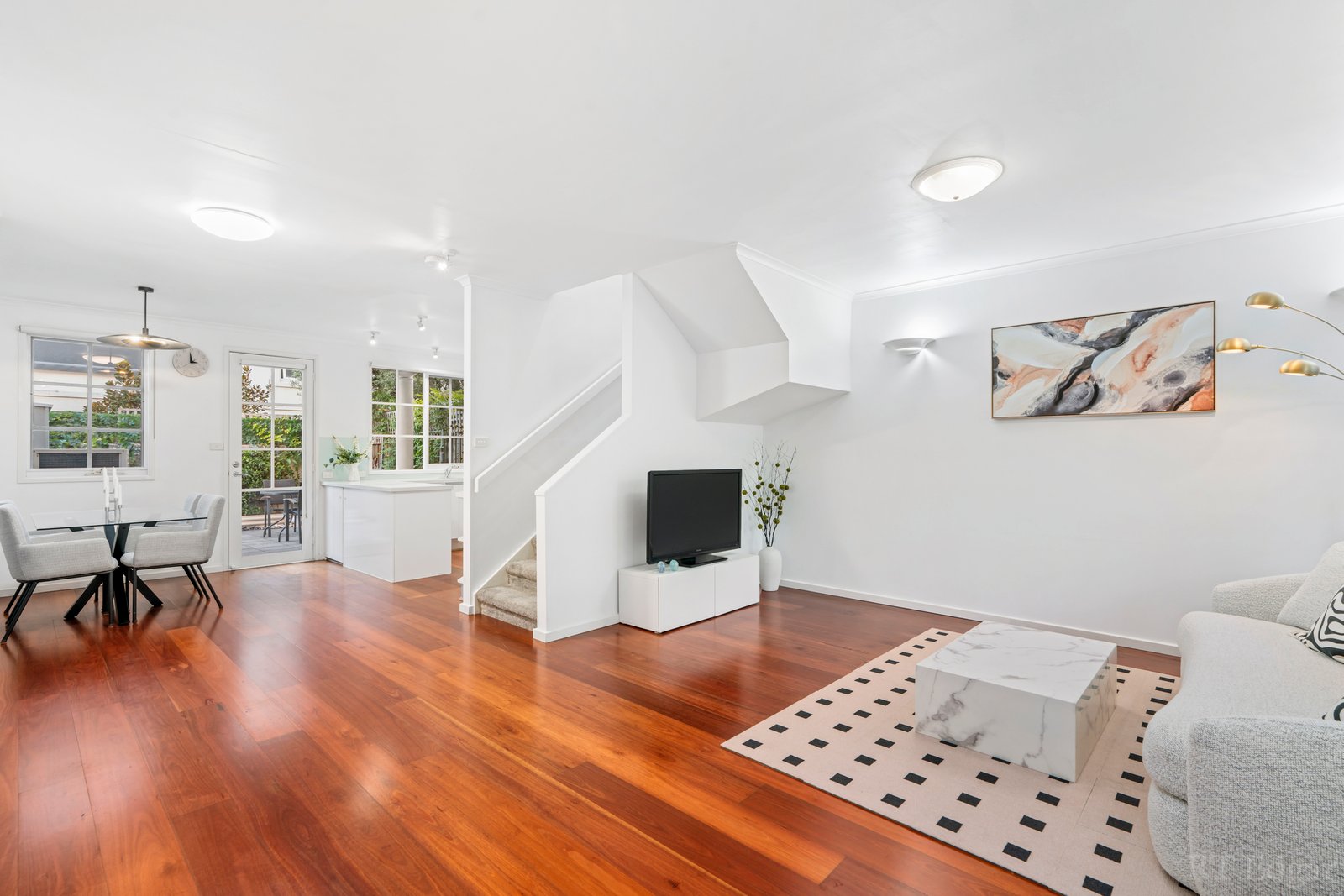 Real Estate and Property in 11/1A Ripley Grove, Caulfield North, VIC
