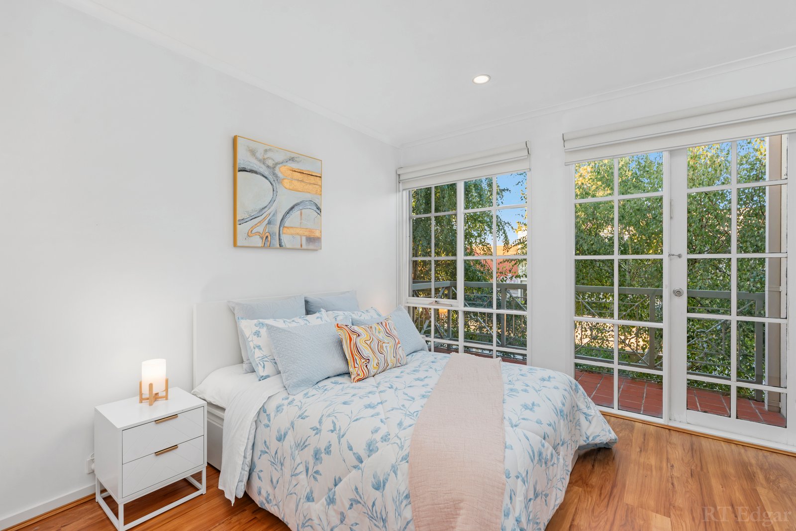 Real Estate and Property in 11/1A Ripley Grove, Caulfield North, VIC