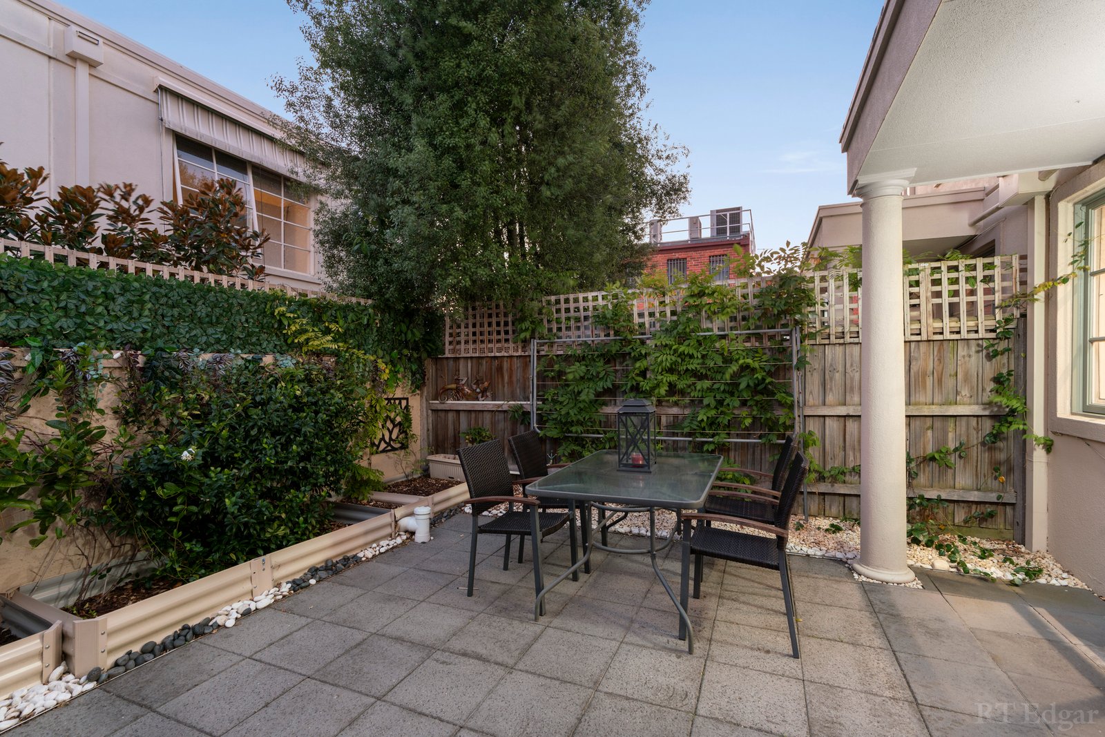 Real Estate and Property in 11/1A Ripley Grove, Caulfield North, VIC