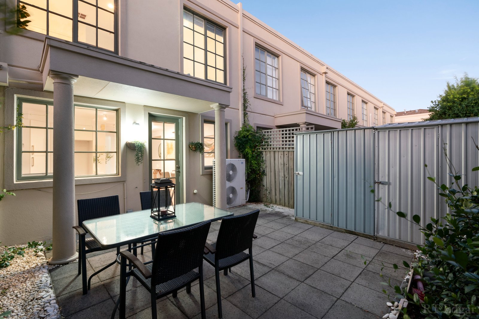 Real Estate and Property in 11/1A Ripley Grove, Caulfield North, VIC