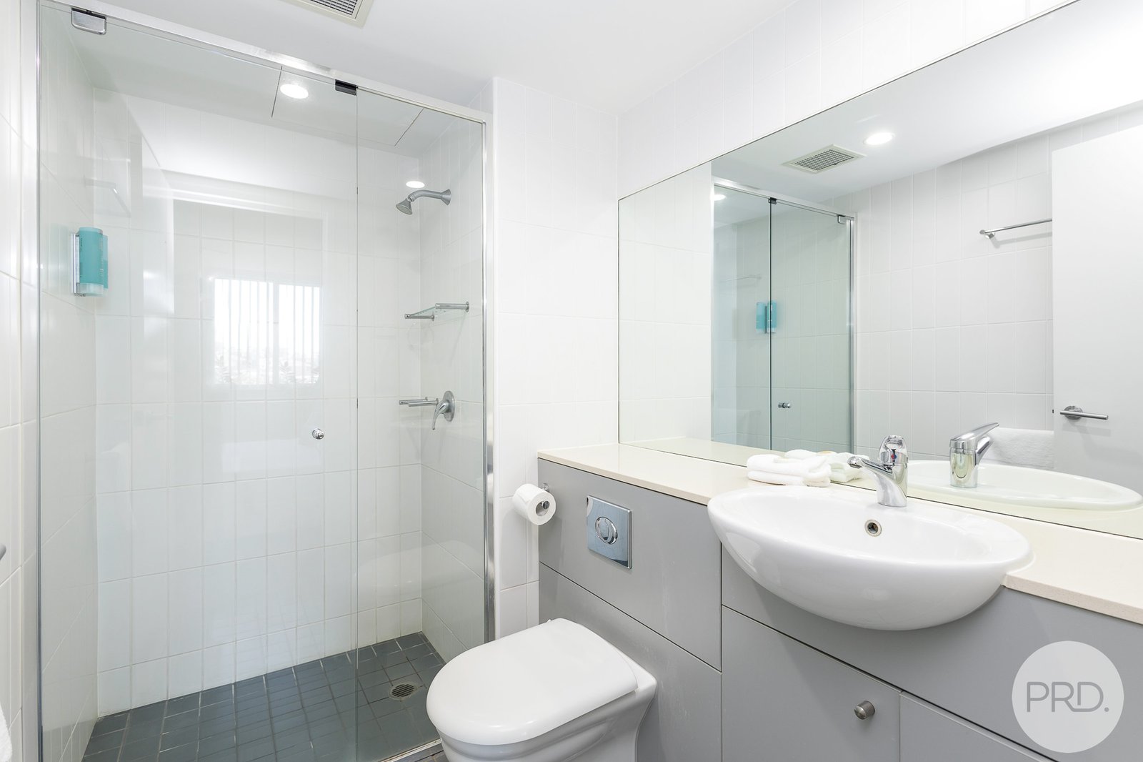 11/1a Tomaree Street NELSON BAY 12