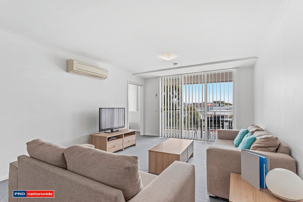 11/1a Tomaree Street NELSON BAY 6