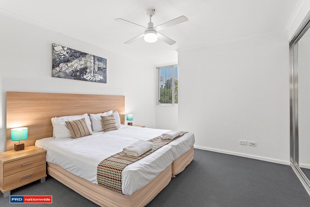 11/1a Tomaree Street NELSON BAY 12