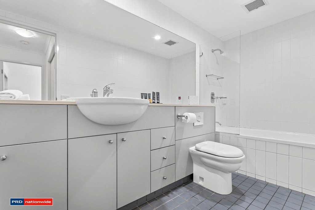 11/1a Tomaree Street NELSON BAY 13