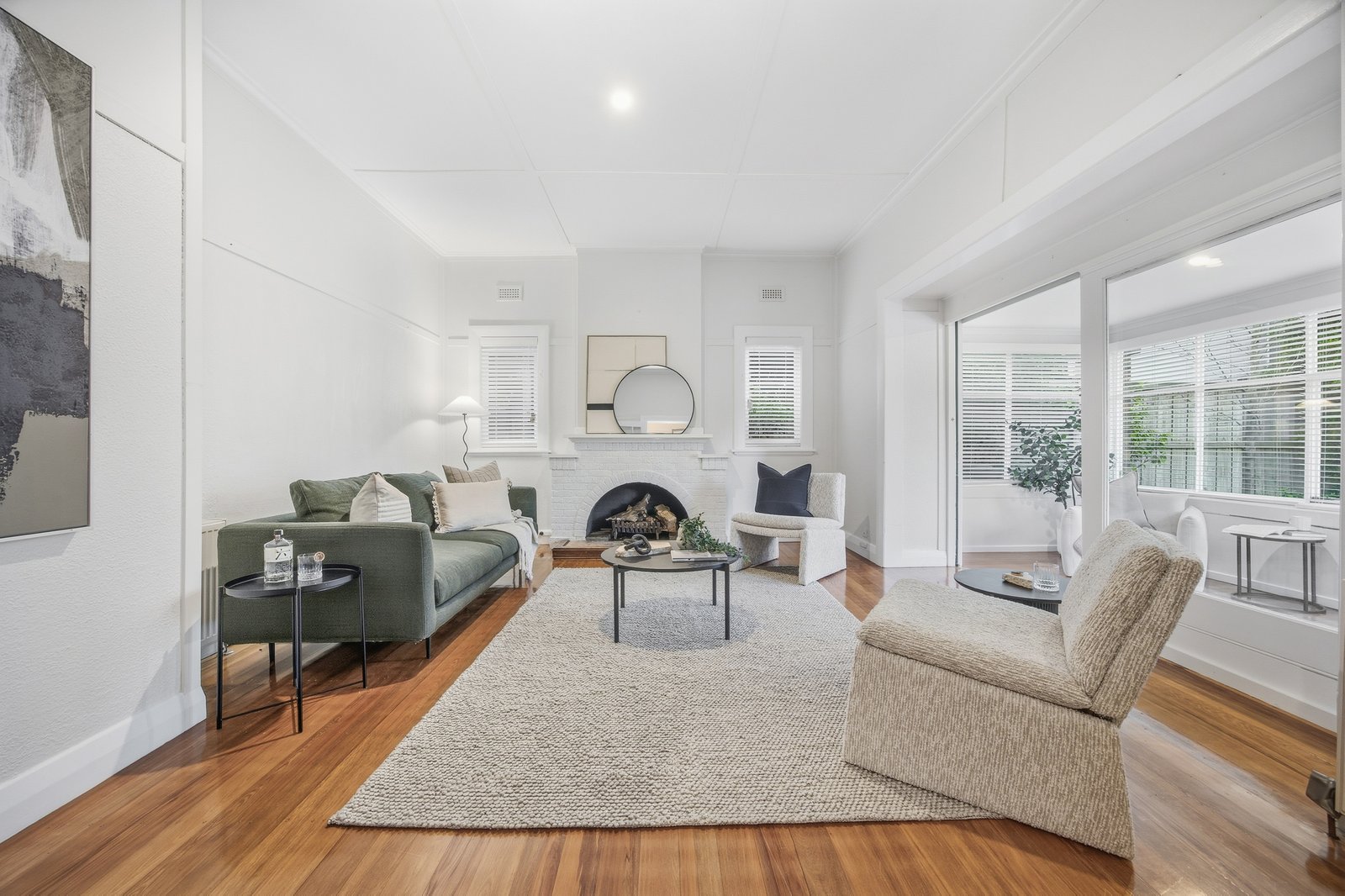 Photos: 111A Webster Street