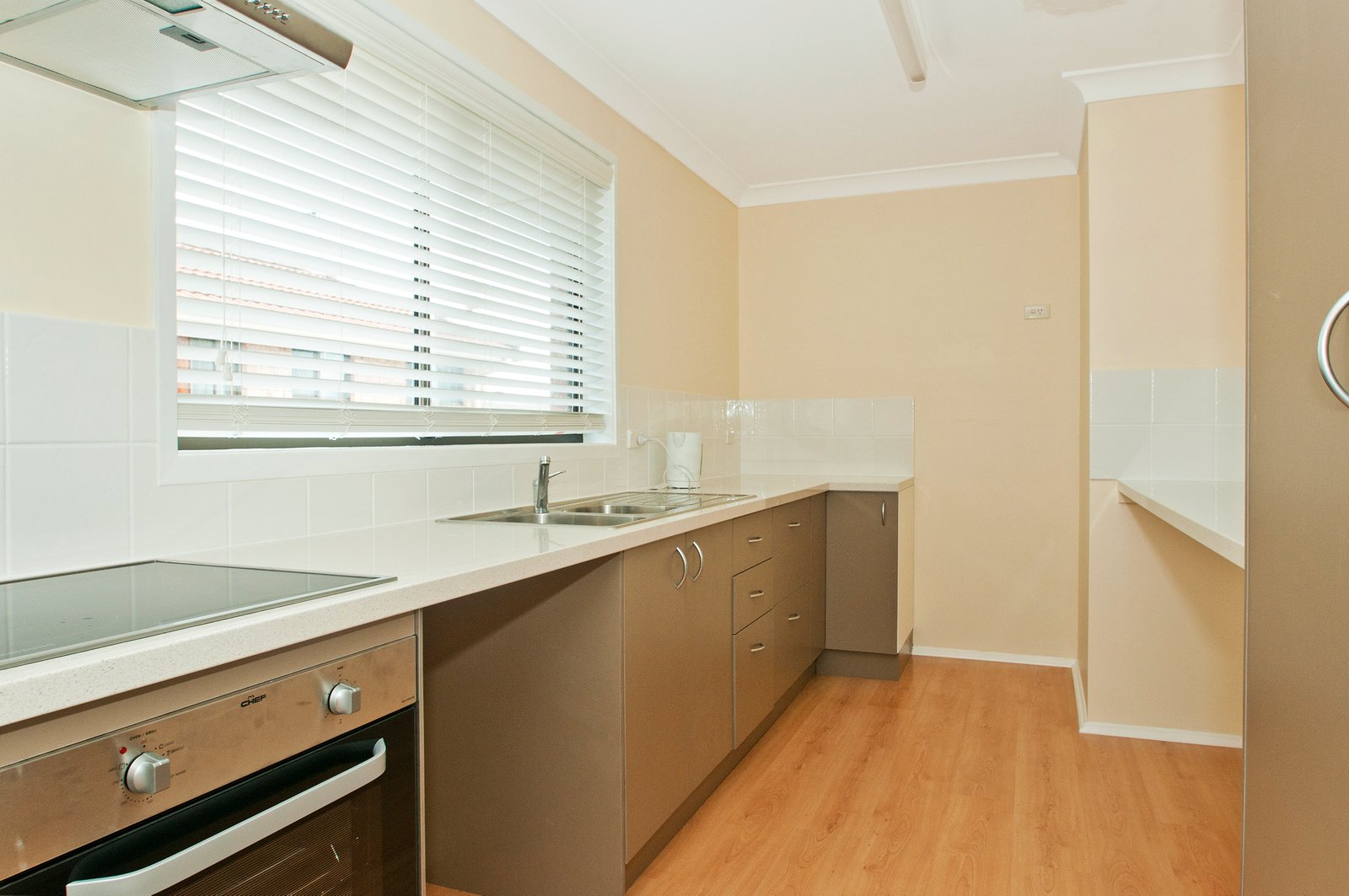 11/2-10 Compton St  DAPTO 5