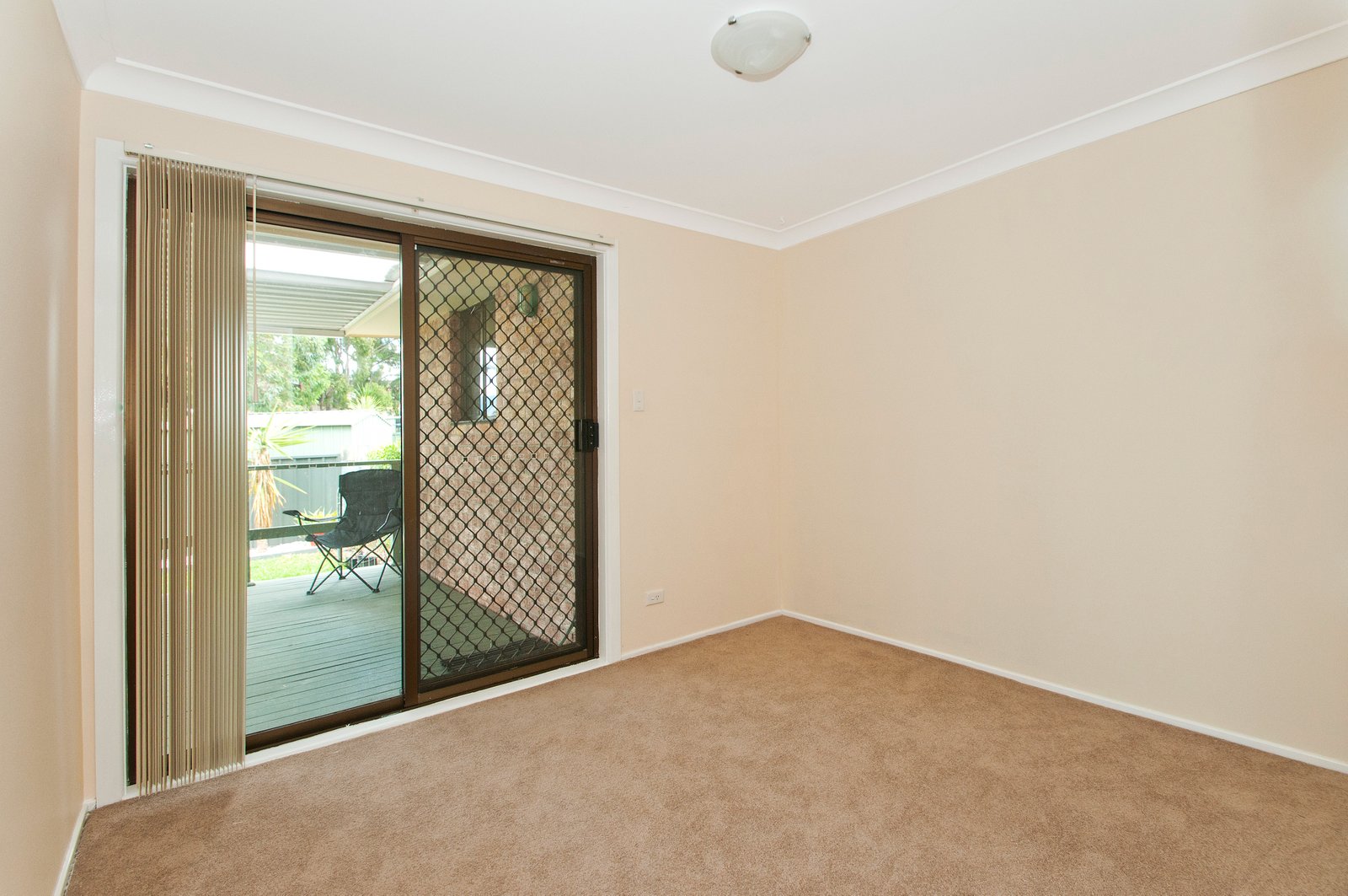 11/2-10 Compton St  DAPTO 6