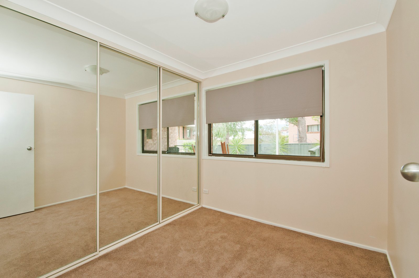 11/2-10 Compton St  DAPTO 7