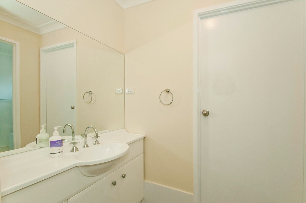 11/2-10 Compton St  DAPTO 9