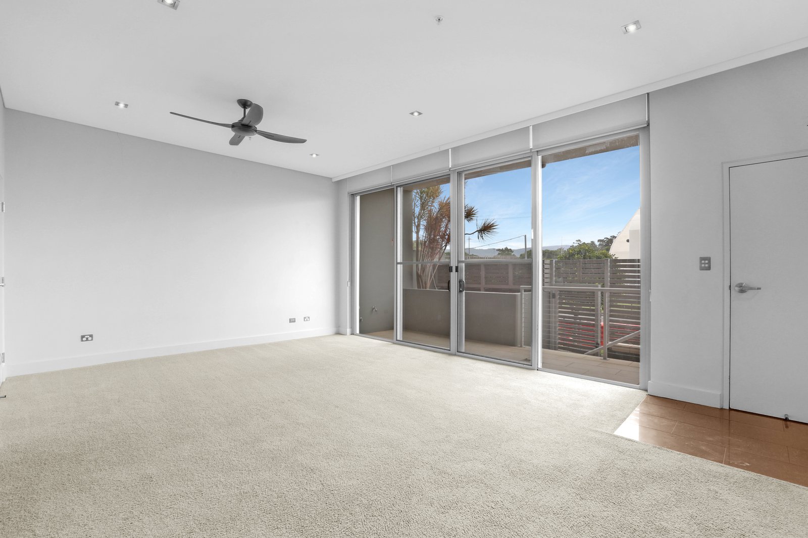 11/2-12 Young St  WOLLONGONG 3