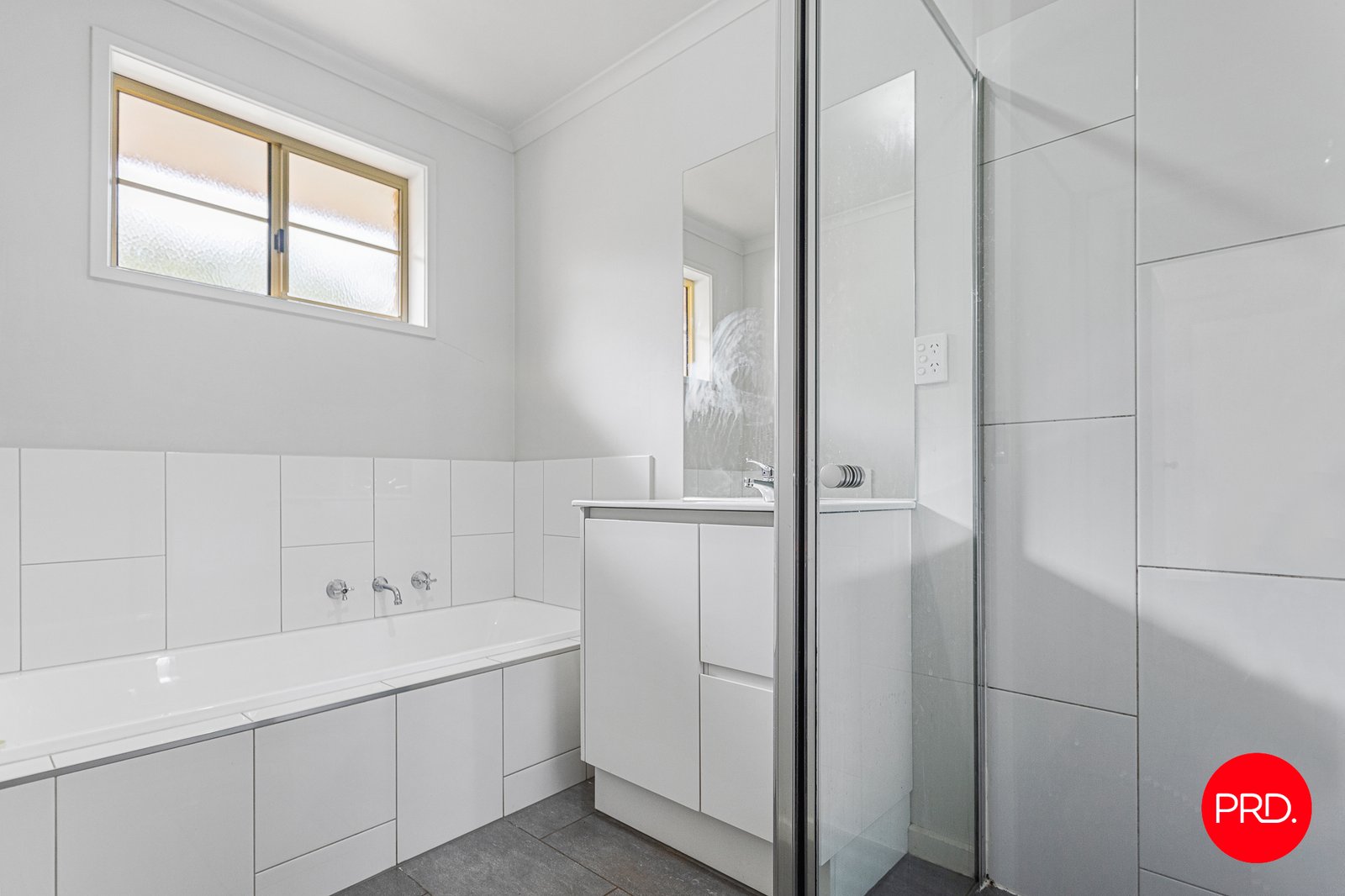 1/12-14 Truscott Street IRONBARK 8