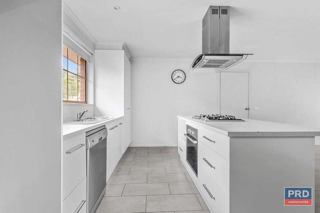 1/12-14 Truscott Street IRONBARK 2