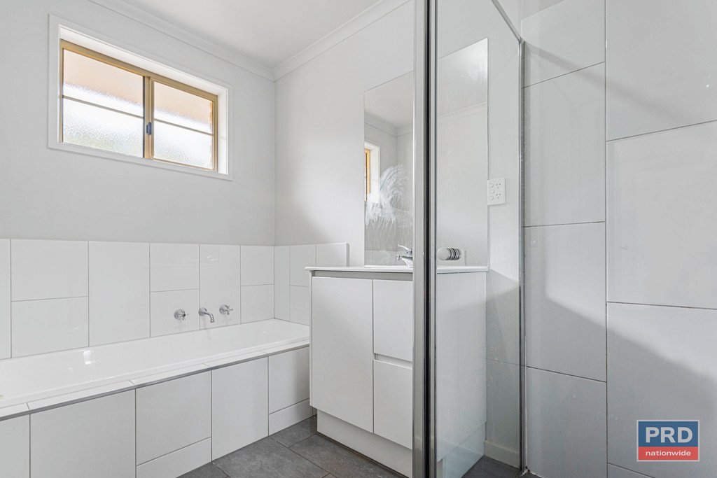 1/12-14 Truscott Street IRONBARK 7