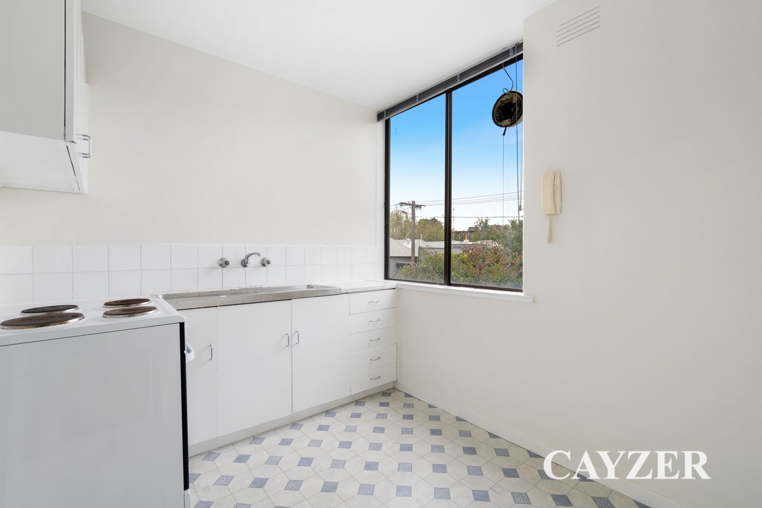 Gallery: 11/2-6 Caroline Street South