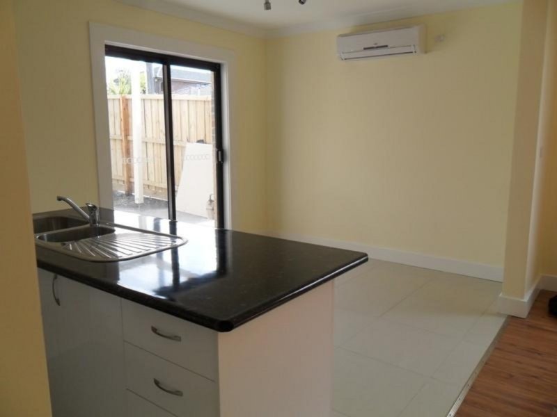 Gallery: 112 Albert Street