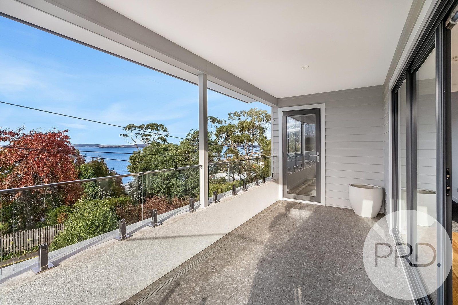 1/12 Auburn Road KINGSTON BEACH 13