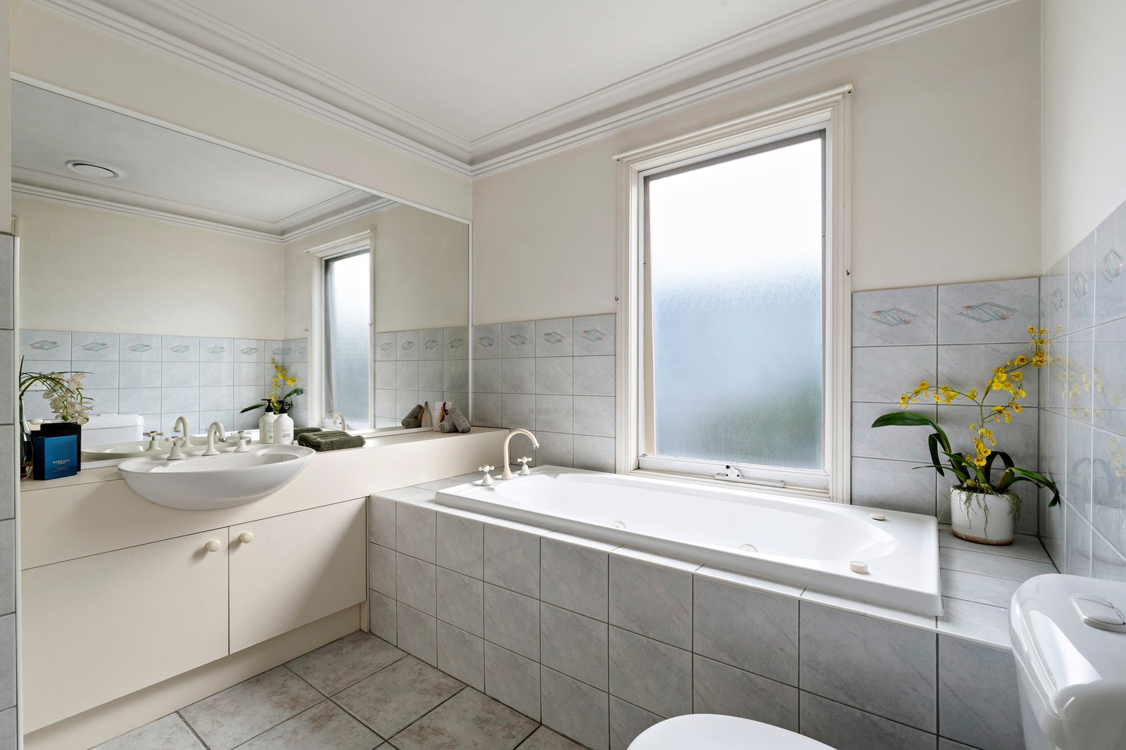 1/12 Barlow Street, Port Melbourne, 3207