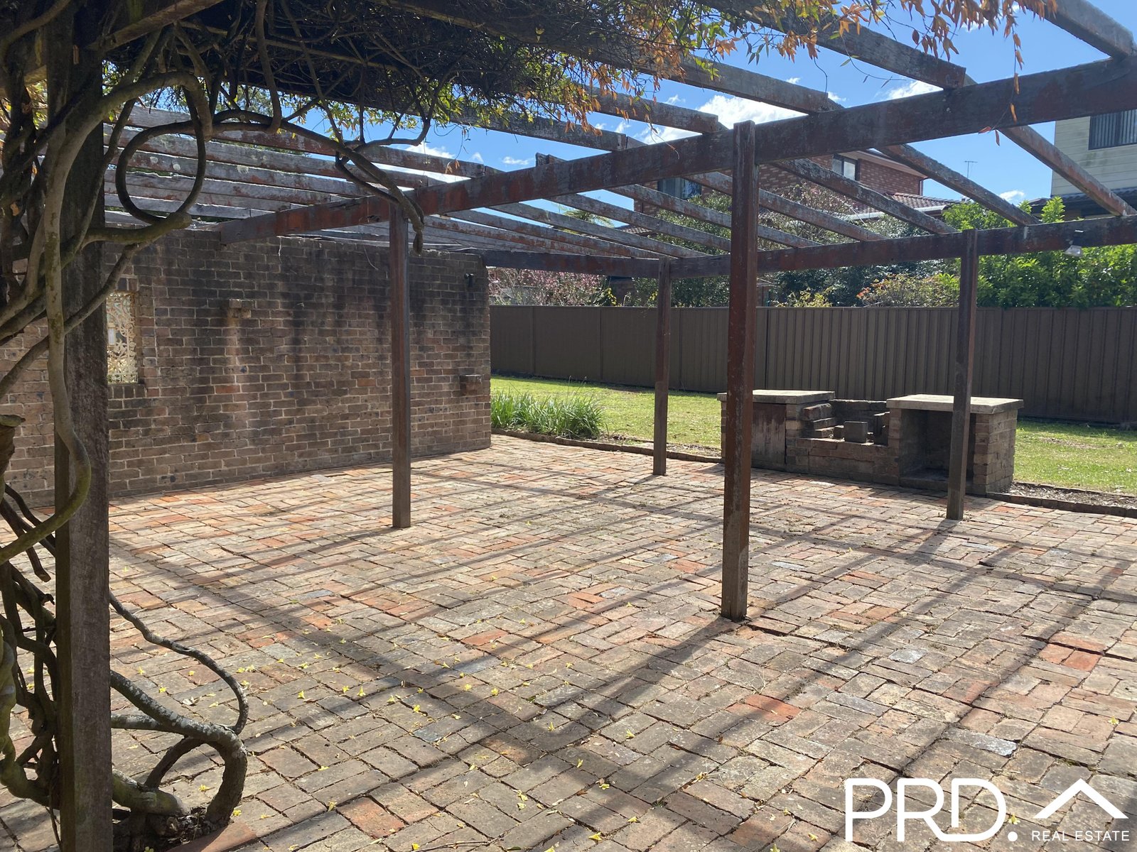 112 Belmont Road GLENFIELD 13