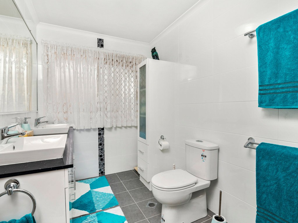 11/2 Botany Crescent TWEED HEADS 7