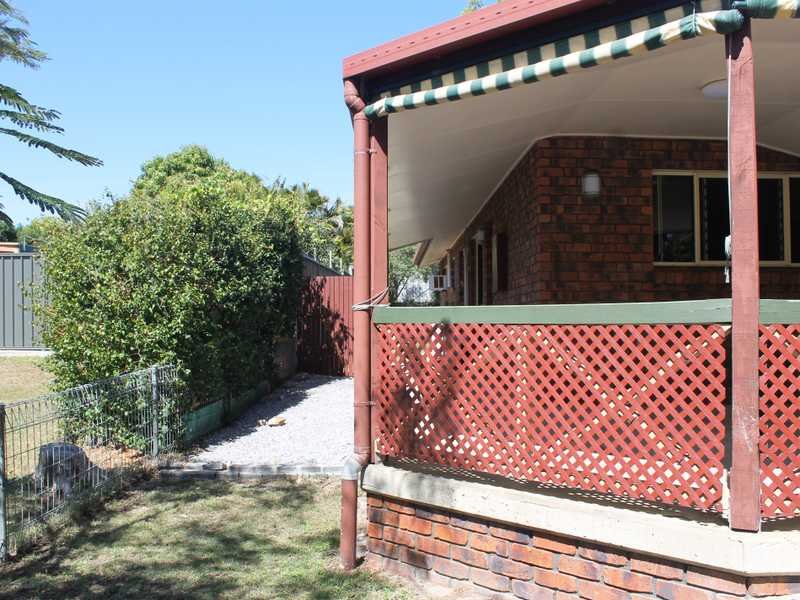 1/12 Chapple Court BOYNE ISLAND 5