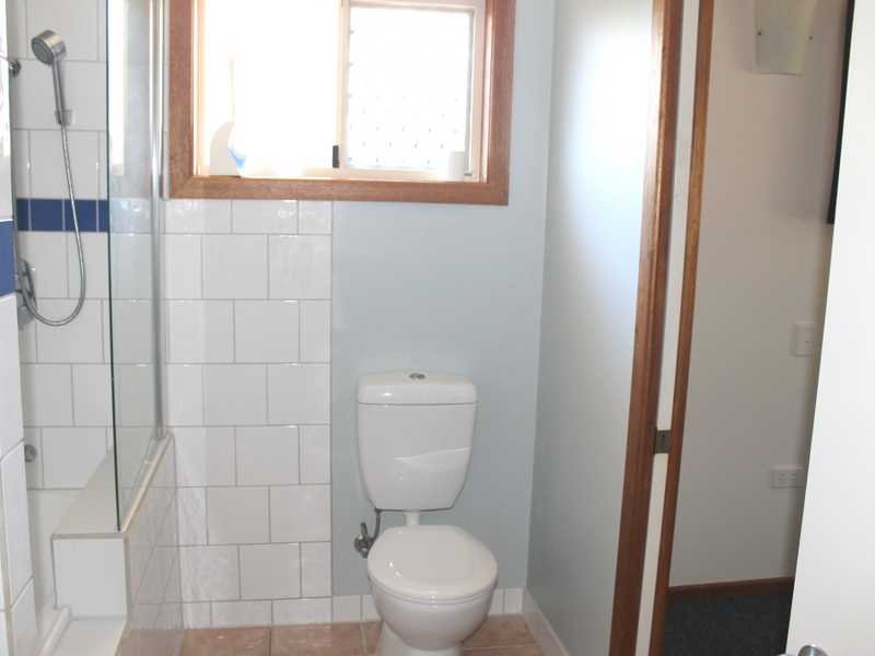 1/12 Chapple Court BOYNE ISLAND 16