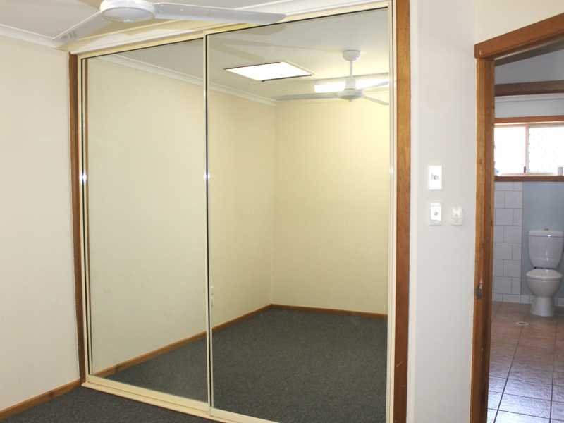 1/12 Chapple Court BOYNE ISLAND 20