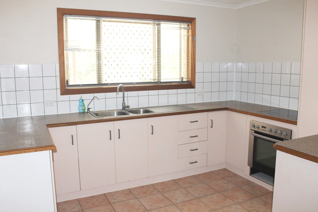 1/12 CHAPPLE Court BOYNE ISLAND 2