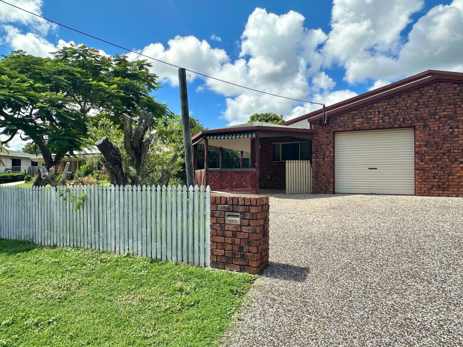 1/12 Chapple Court BOYNE ISLAND 1