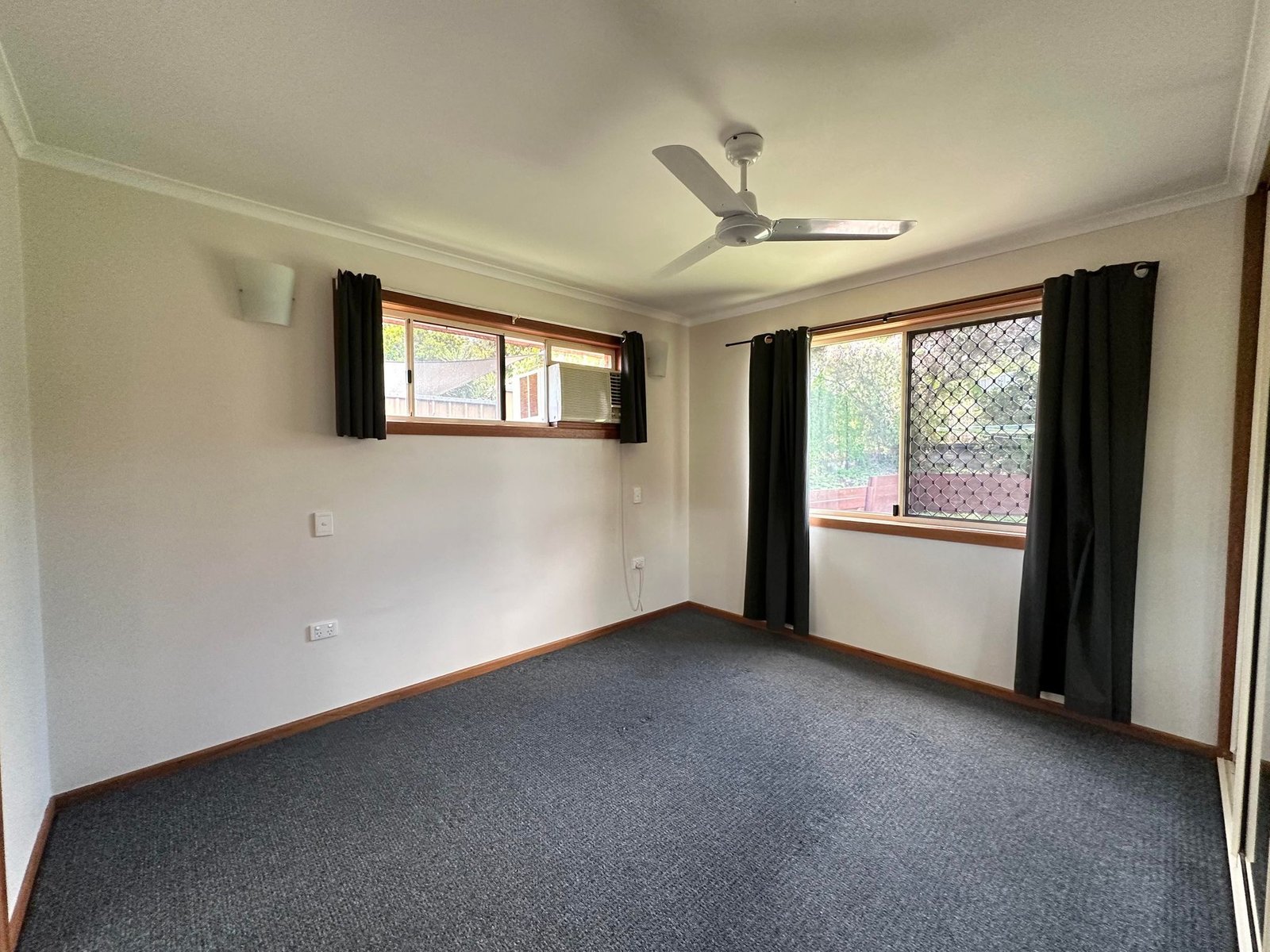 1/12 Chapple Court BOYNE ISLAND 7