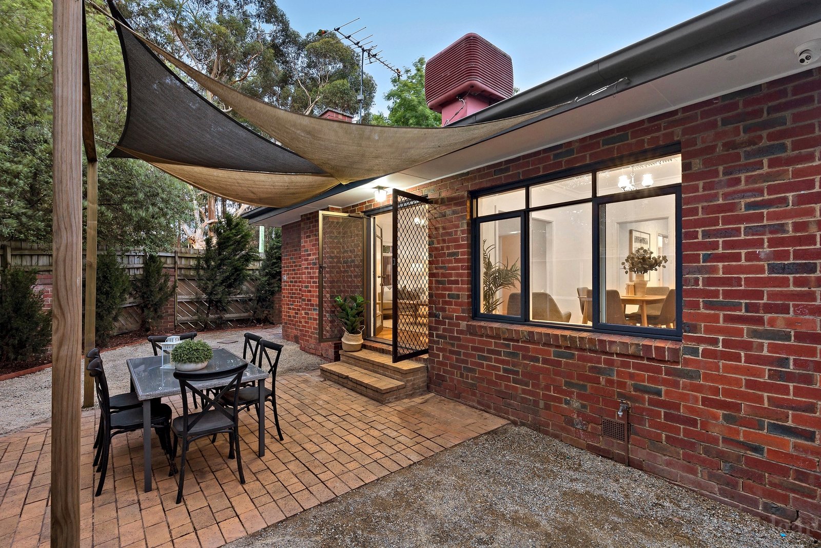 Real Estate and Property in 1/12 Chatham Road, Canterbury, VIC