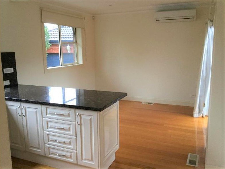 Gallery: 1/12 Crete Avenue