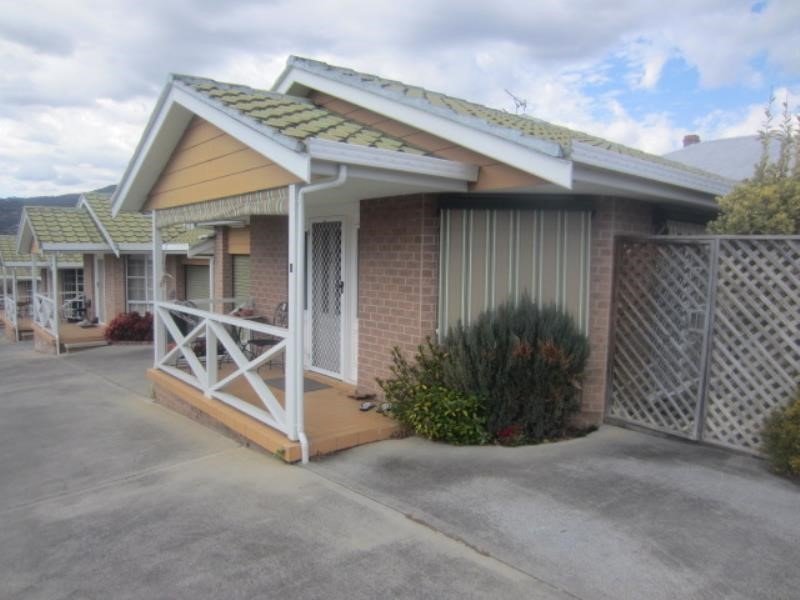 1/12 Denne Street TAMWORTH 1