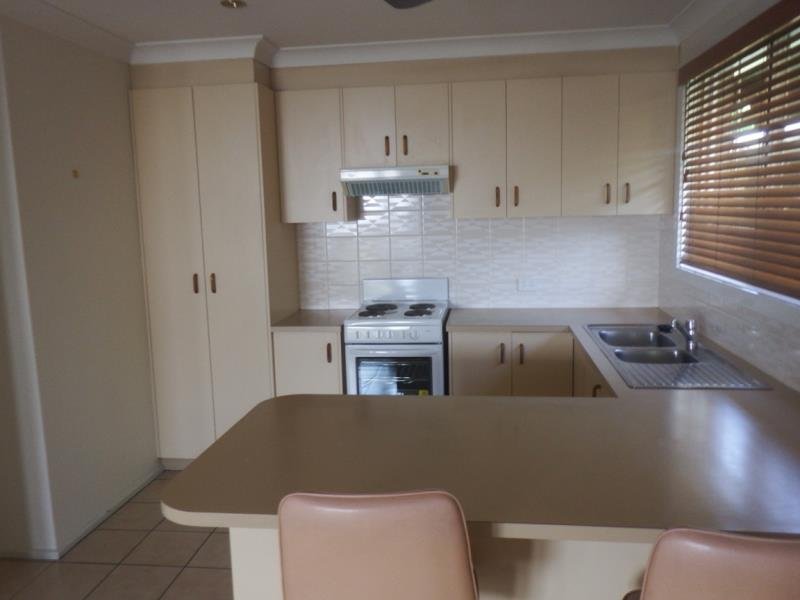 1/12 Denne Street TAMWORTH 2